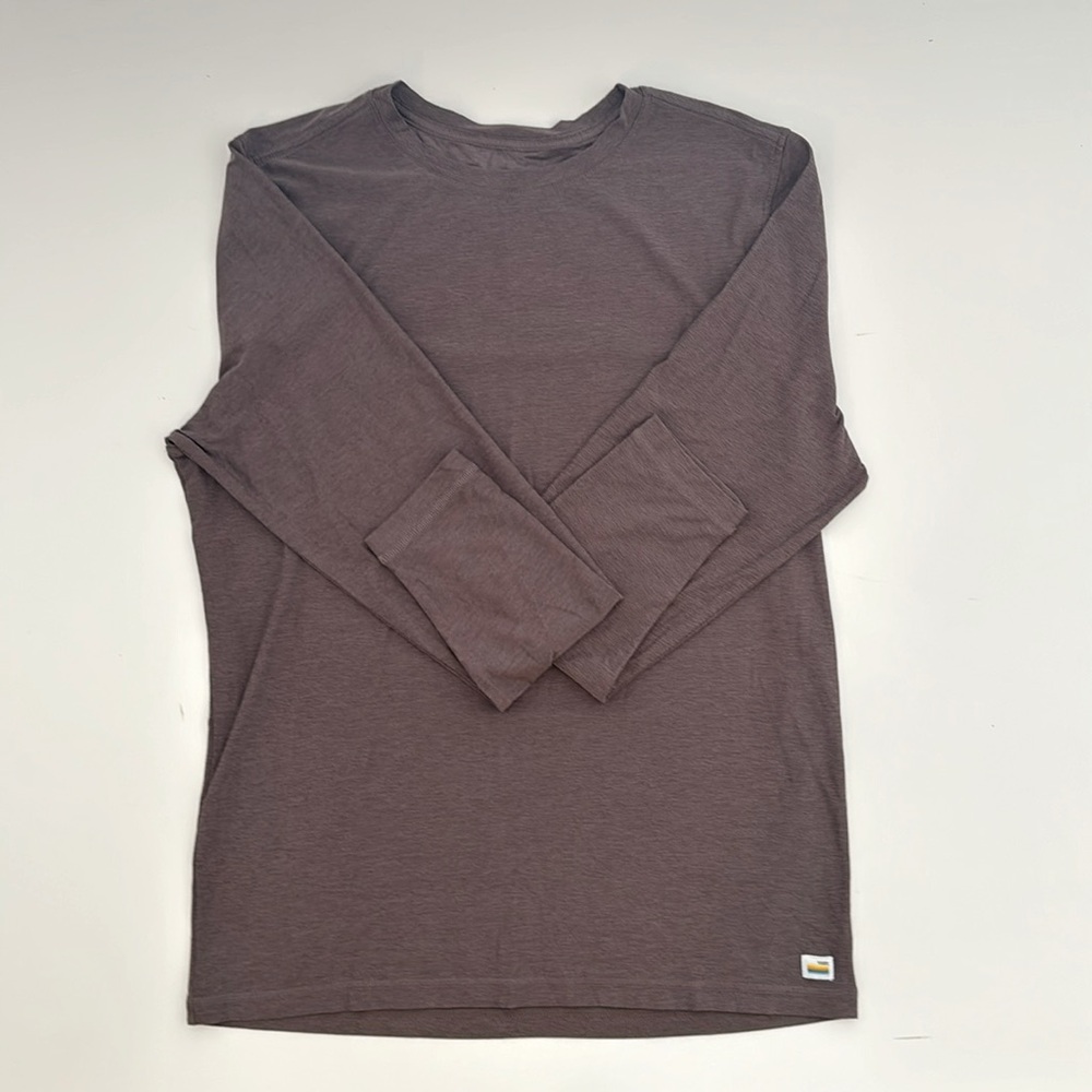 Men’s Vuori Strato long sleeve shirt.